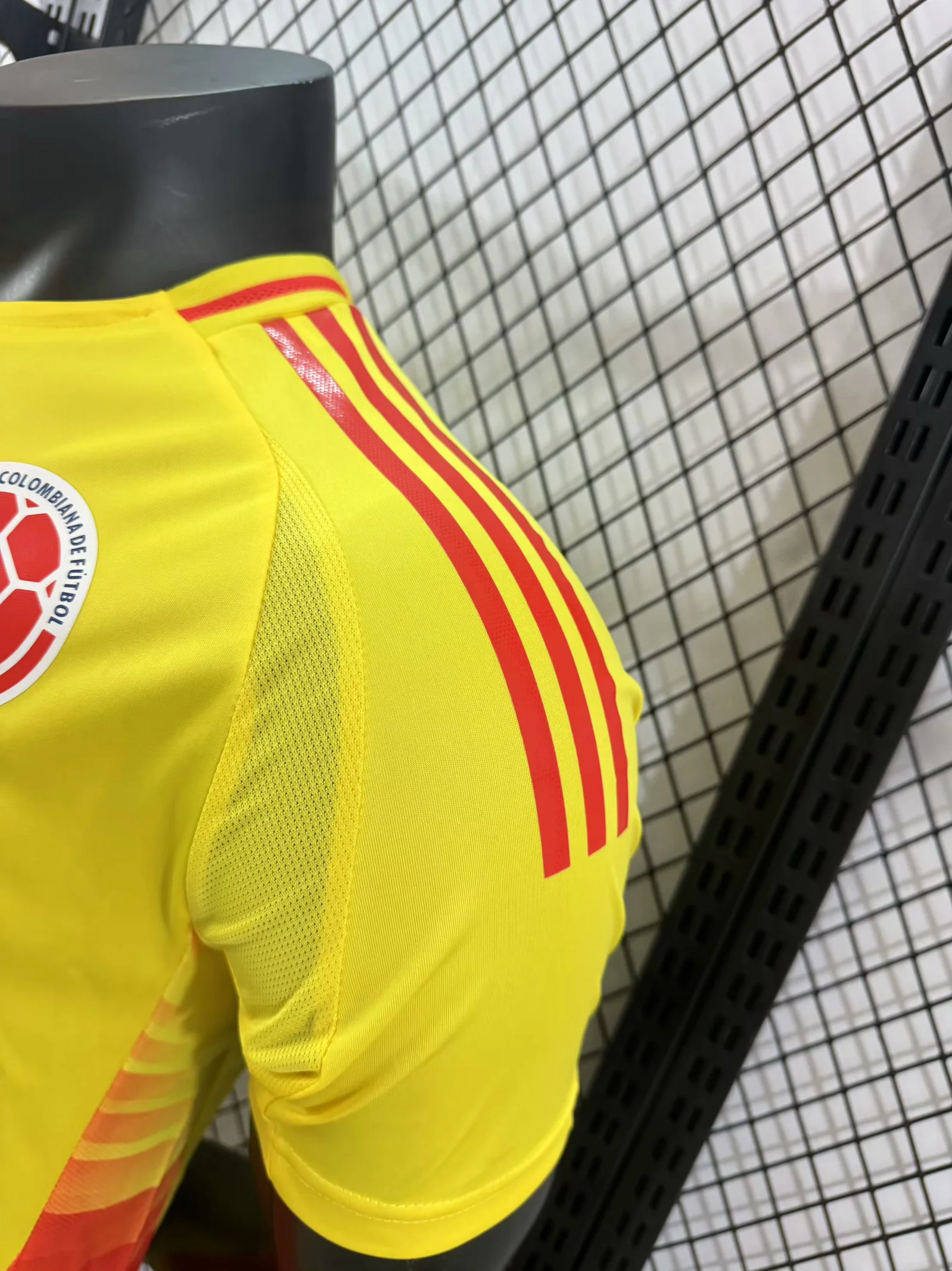 Player Version Colombia 24/25 Home Jersey