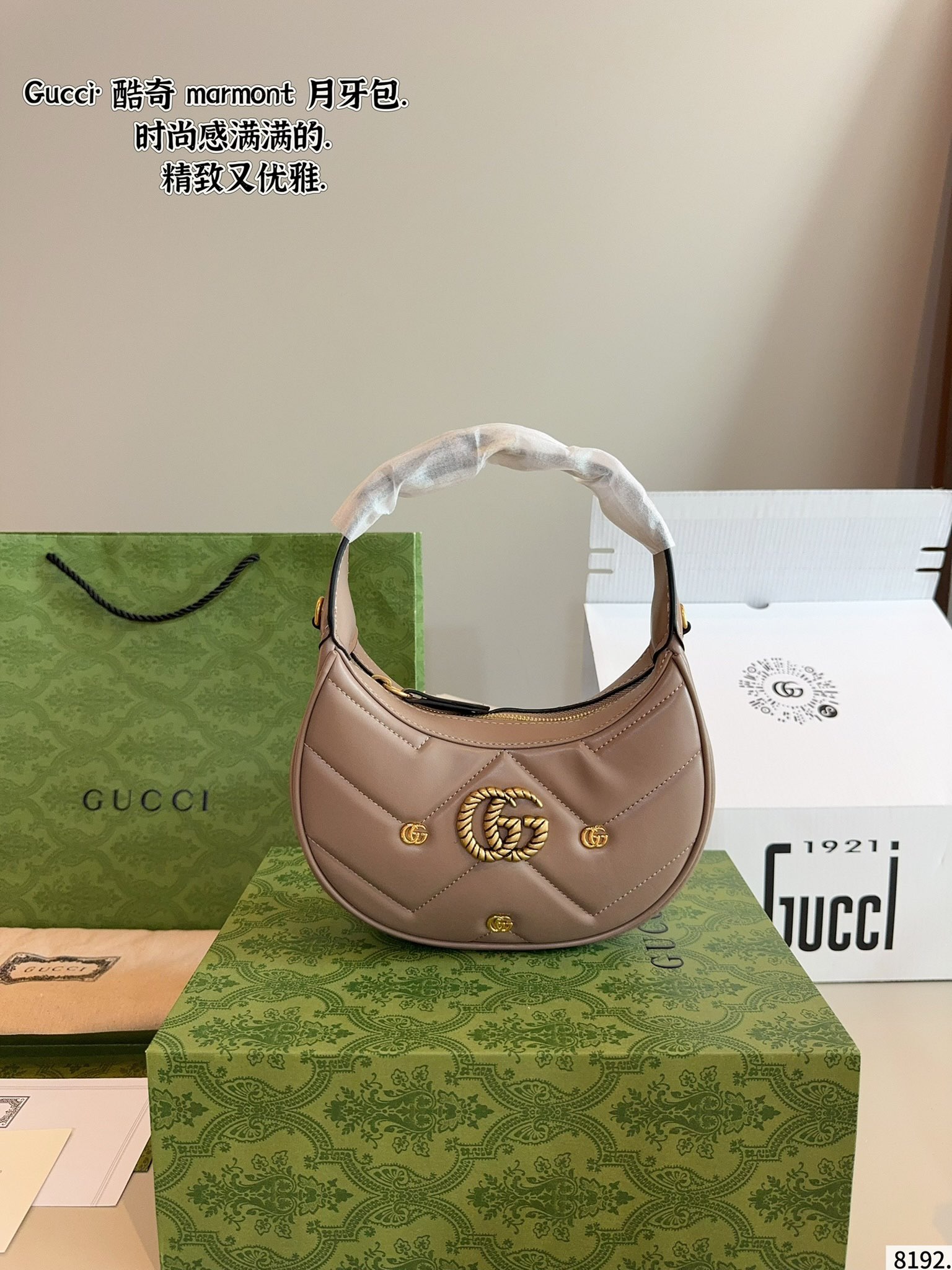 Gucci half-moon armpit bag - cnluxepick