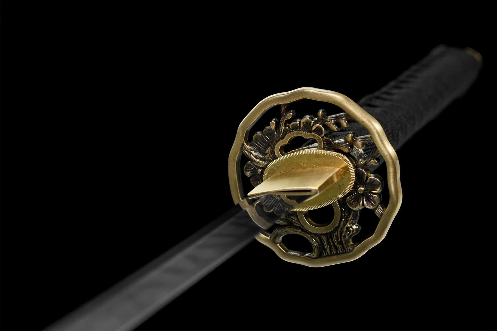 Dragon Carved Katana – T10 Clay Tempered, Full Tang