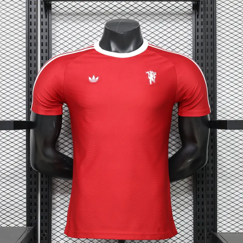 Manchester United x adidas Originals T-Shirt Red