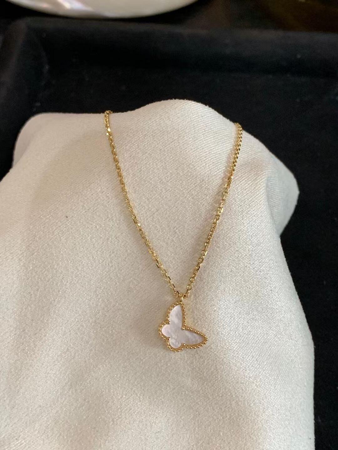 Luxury White Mother-of-Pearl Mini Butterfly Necklace - cnluxepick