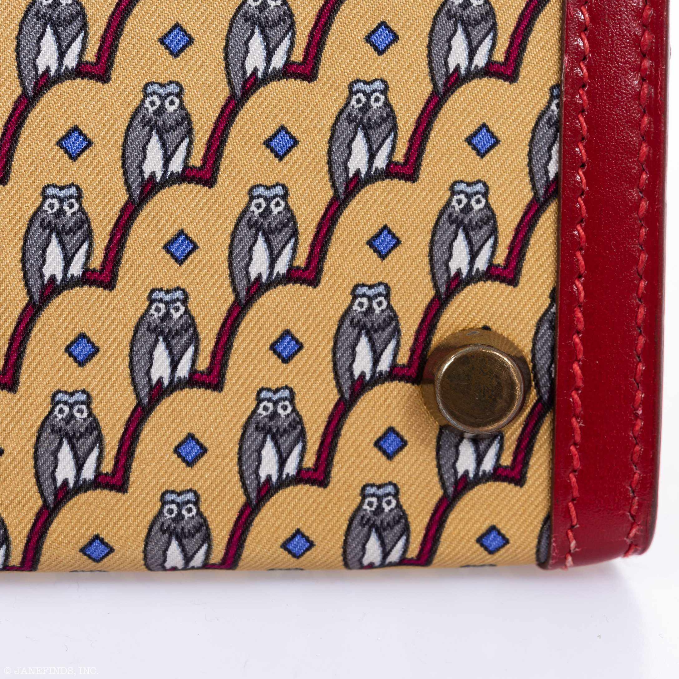 Hermès Vintage Kelly 20 Sellier Owl Print Jaune Silk & Rouge Vif Box Calf Gold Hardware