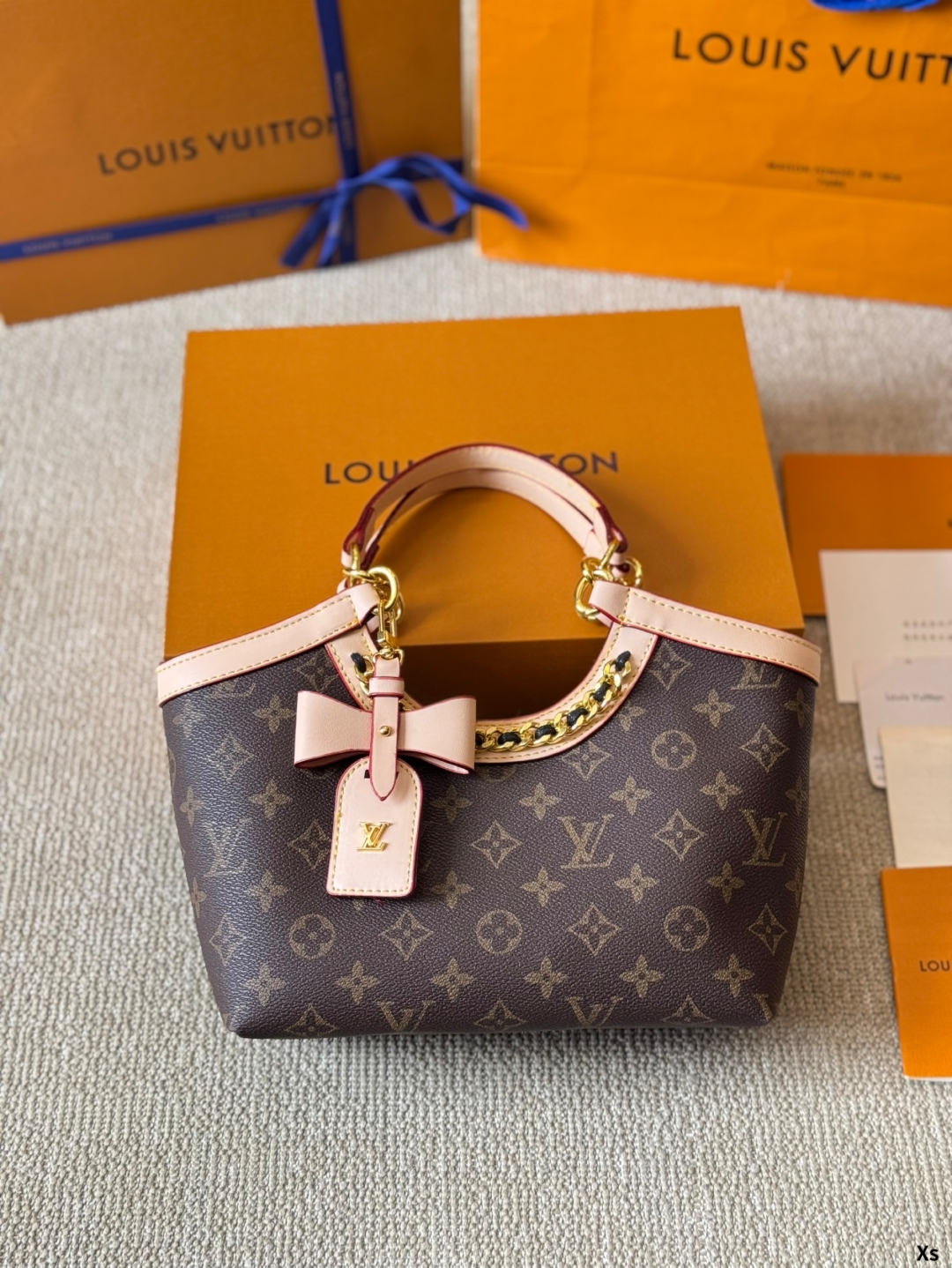 Louis Vuitton armpit crossbody bag high-end large capacity - cnluxepick
