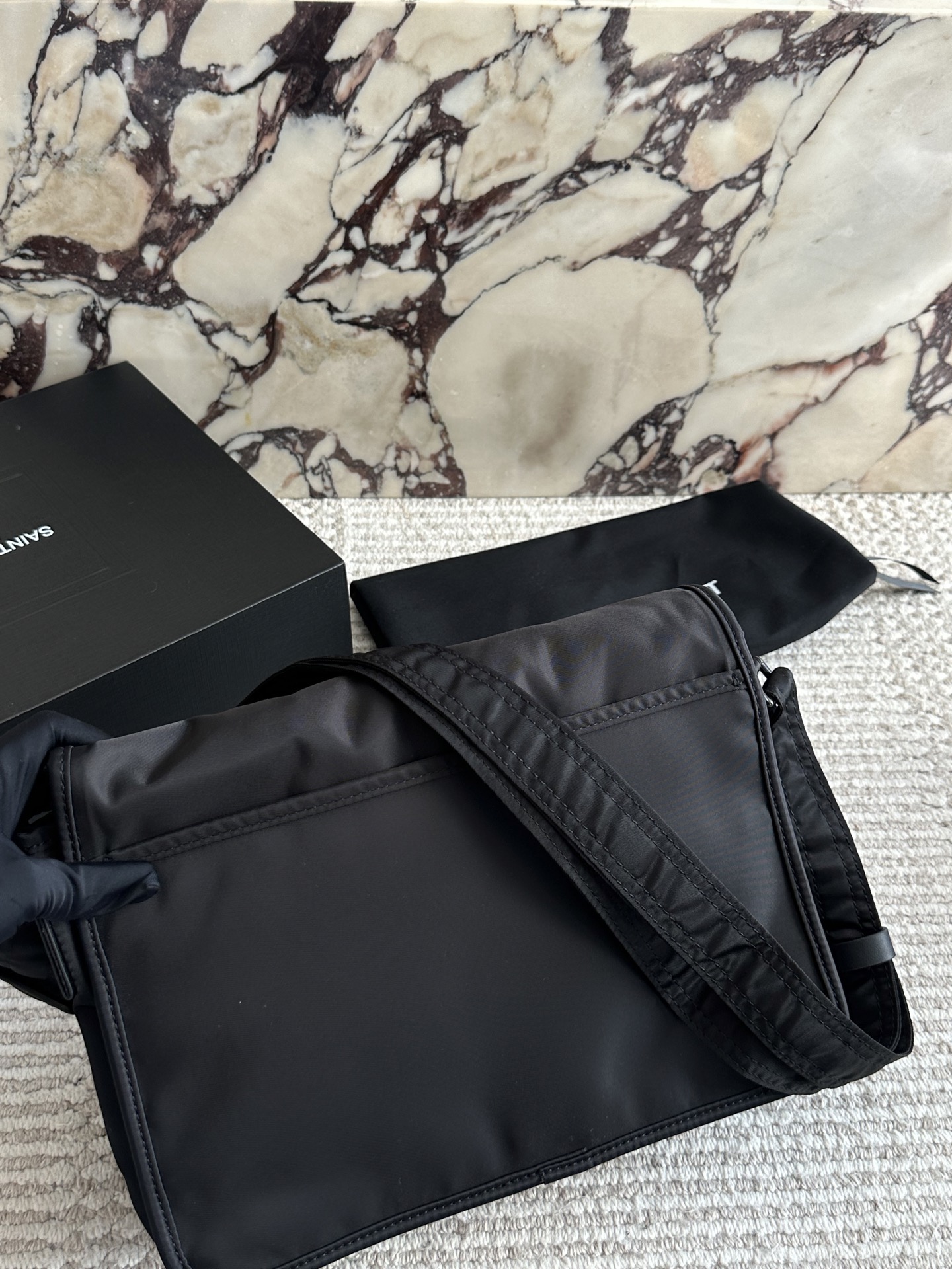 YSL messenger bag - cnluxepick