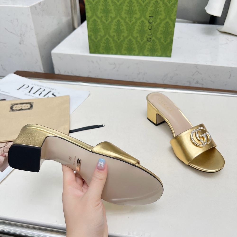 Gucci Nojum Women’S Slide Sandal Metallic Gold ?817257 B8B00 8024