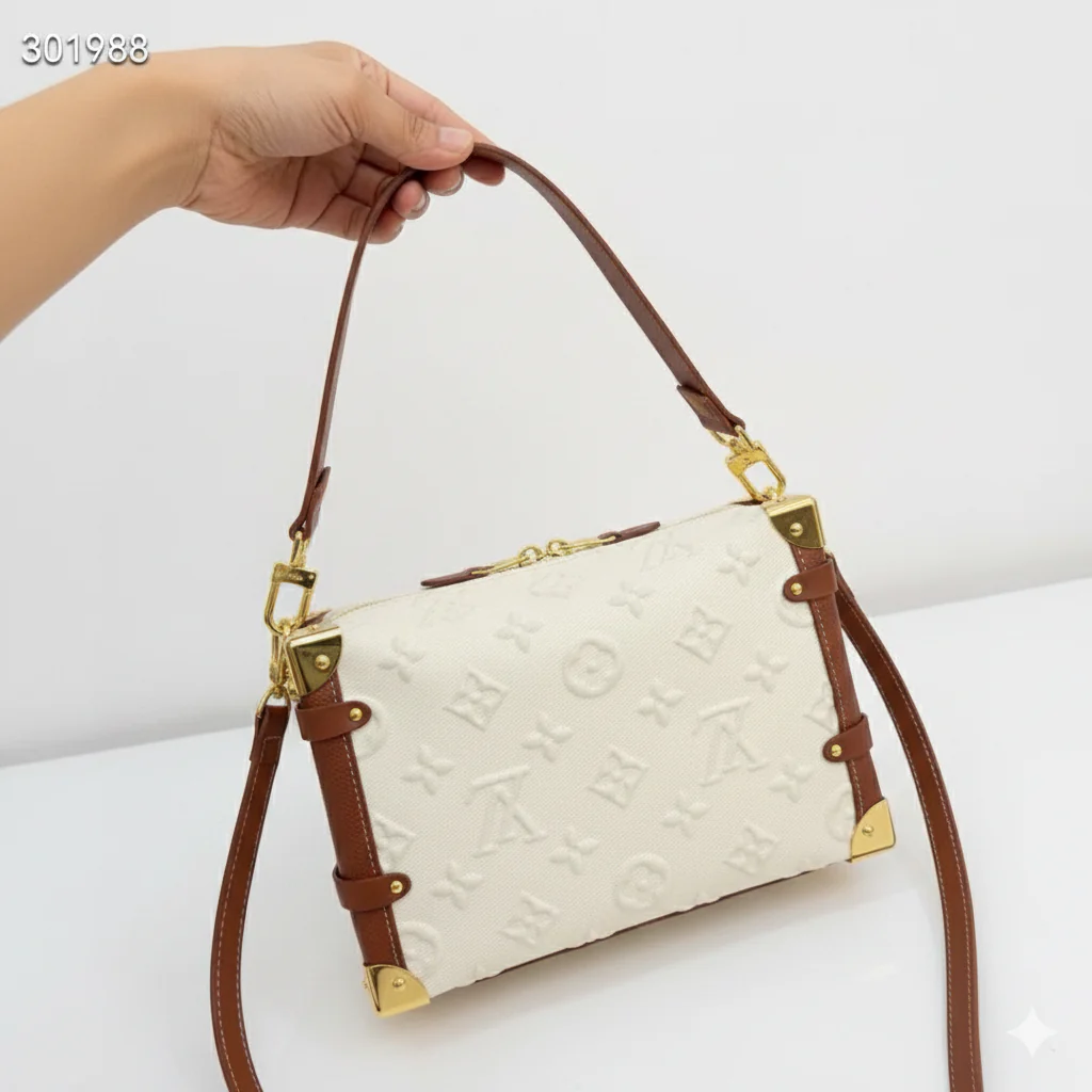 Louis Vuitton Coussin Pochette – White