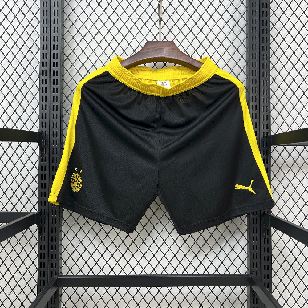 Short de Football Dortmund 2025 2026€10.99