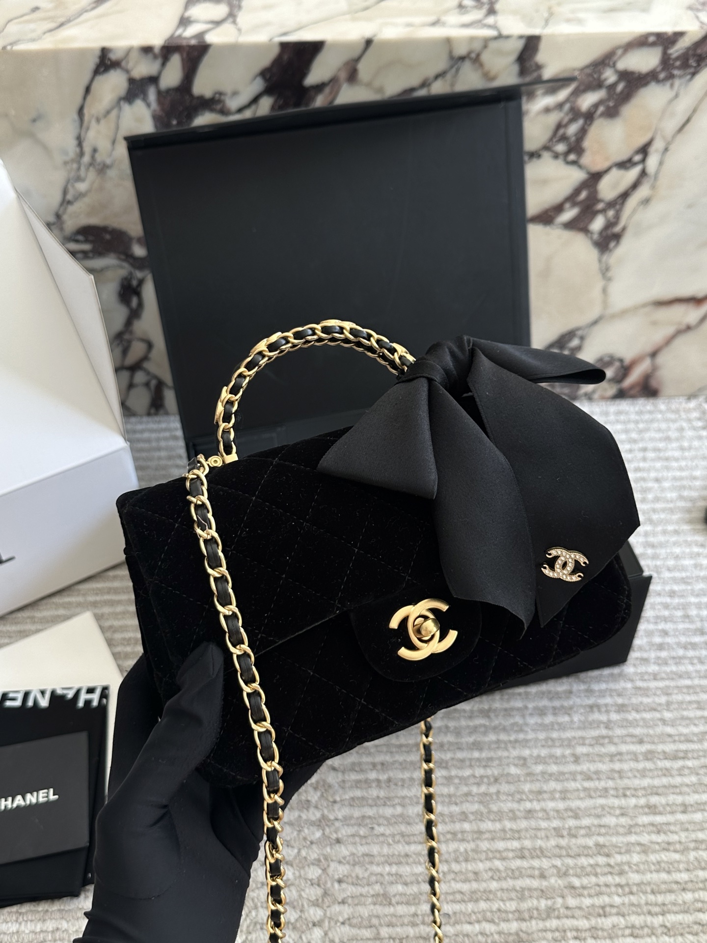 Chanel CF Handle - cnluxepick