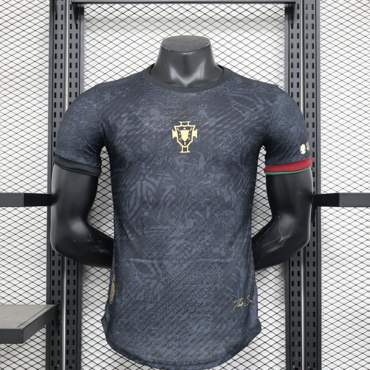 Player Version 23/24 Portugal Special Edition