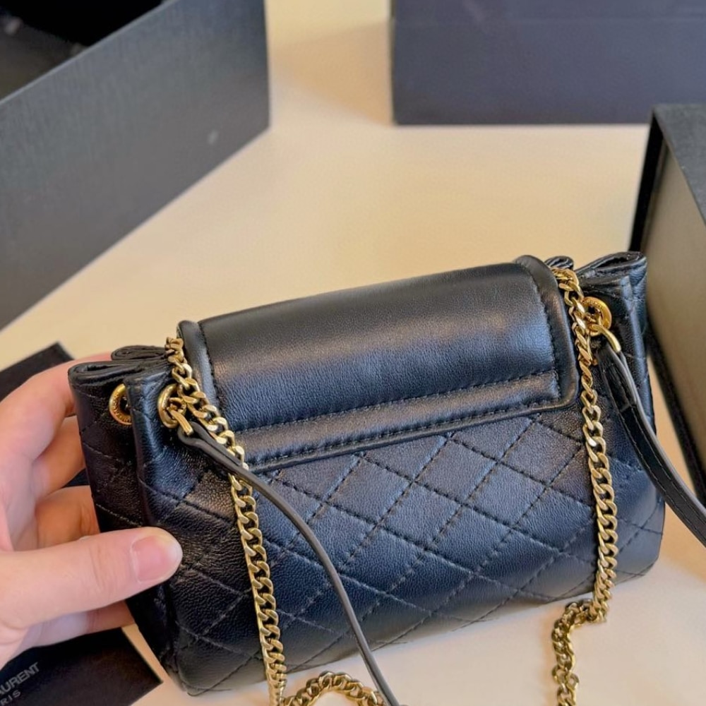 Saint Laurent Mini Nolita In Black 18Cm