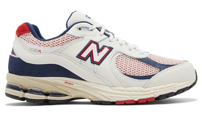 New Balance 2002R Pouch - Navy Red M2002RVE Casual Running Shoes