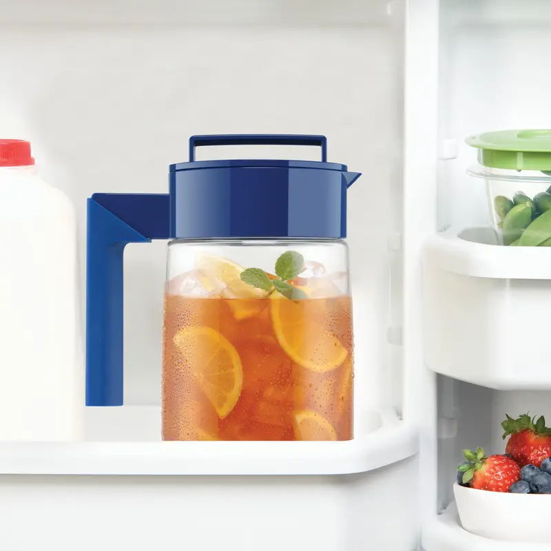 Takeya Pitcher with Airtight Lid, 1qt, Blueberry