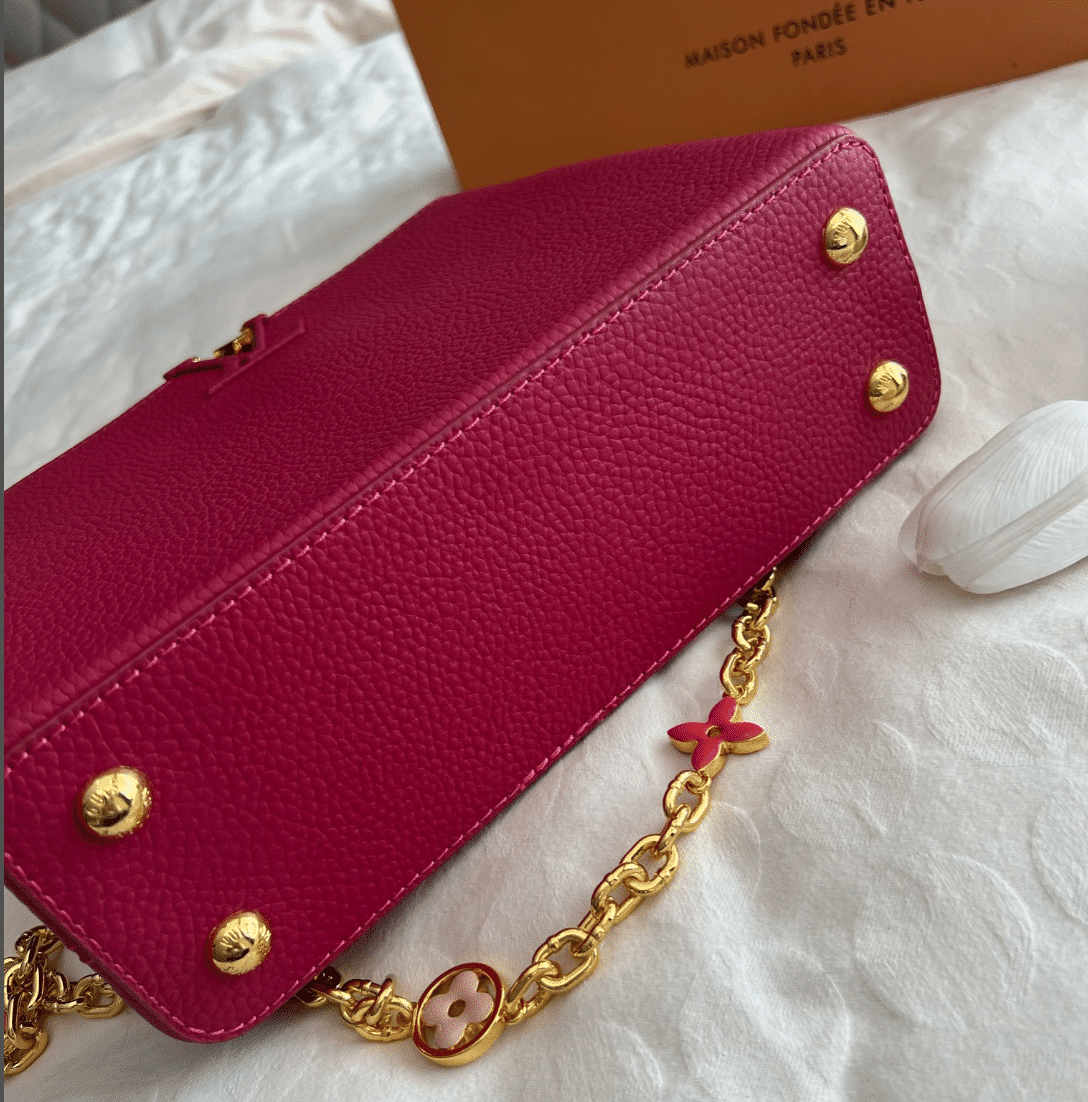 Louis Vuitton Capucines Taurillon Cowhide Dark Pink 27Cm M20845