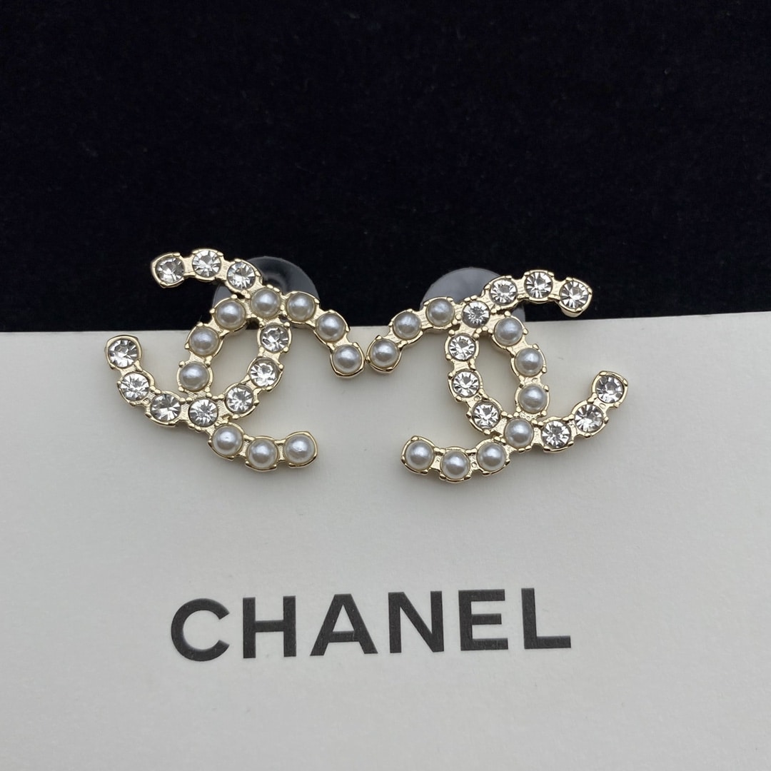 Chanel Cc Crystal Pearl Silver Earrings