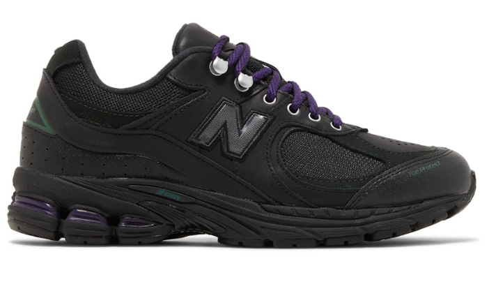 New Balance 2002R Hiking Pack - Black M2002RWN Casual Running Shoes