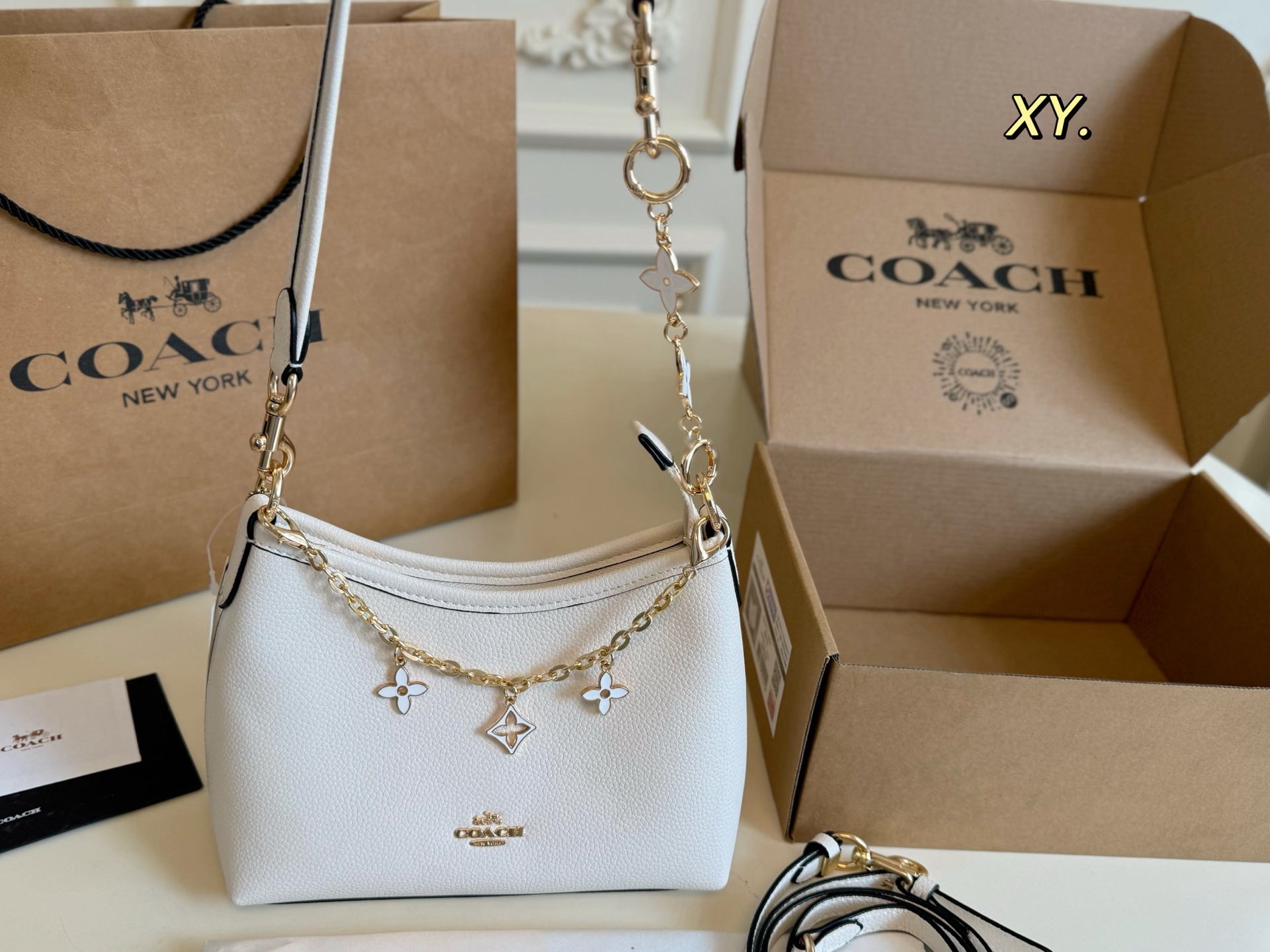 Coach mini Laurel chain hobo bag - cnluxepick