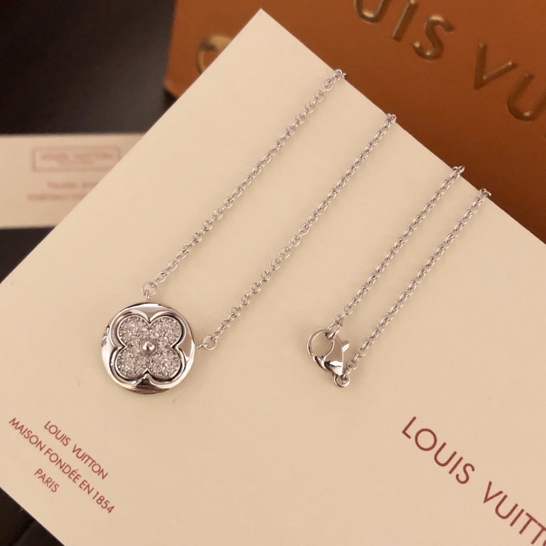 LV four-leaf clover necklace Seiko version - cnluxepick