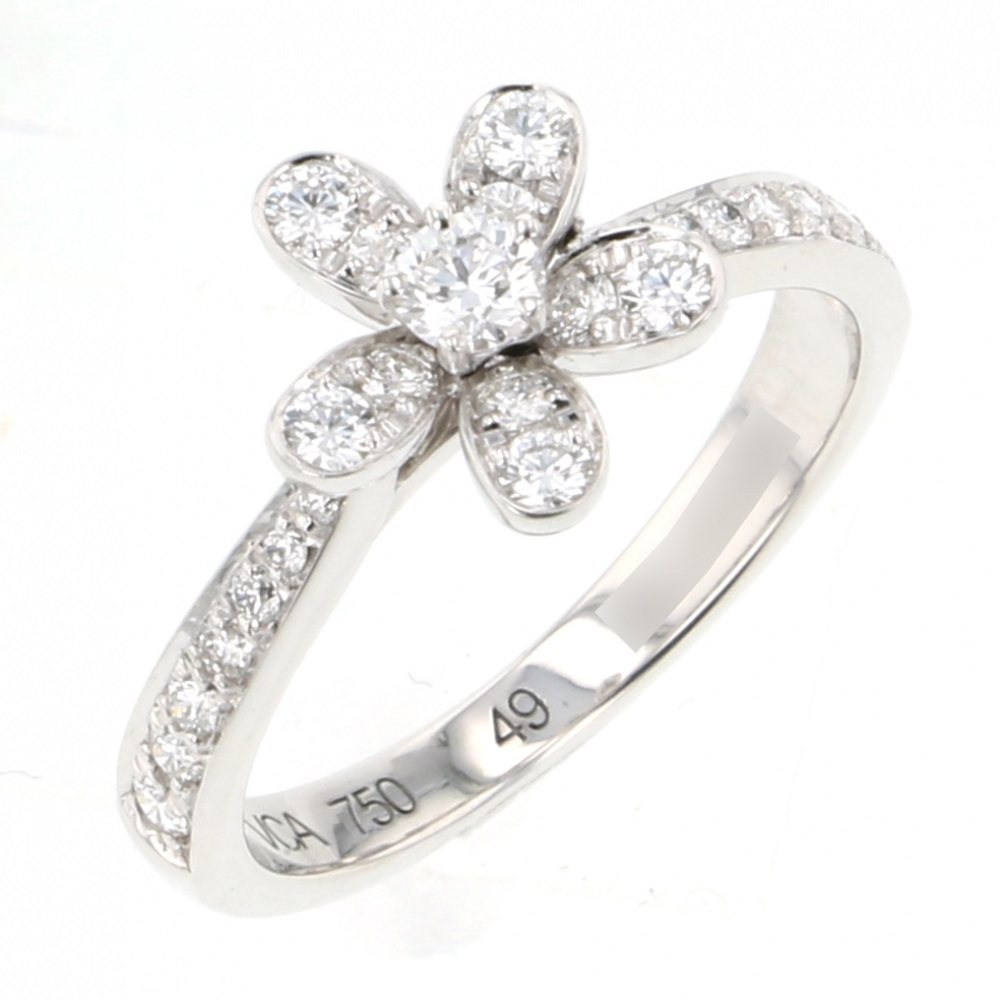 Van Cleef & Arpels Socrates #49 Ring 18K White Gold Diamond