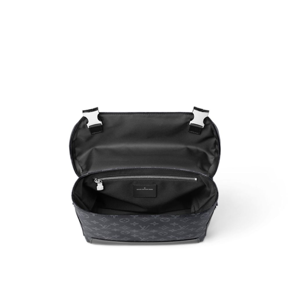 Louis Vuitton Voyager Messenger PM Black 33cm M40511
