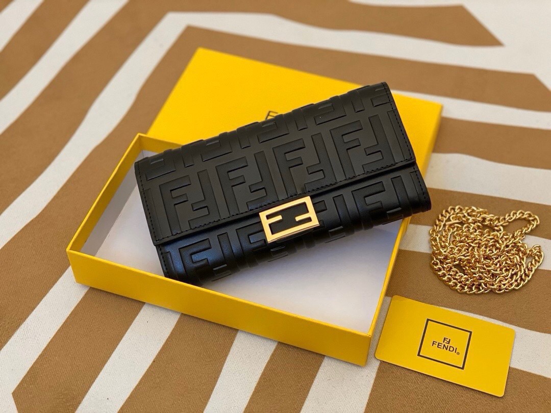 Fendi detachable chain crossbody shoulder bag - cnluxepick