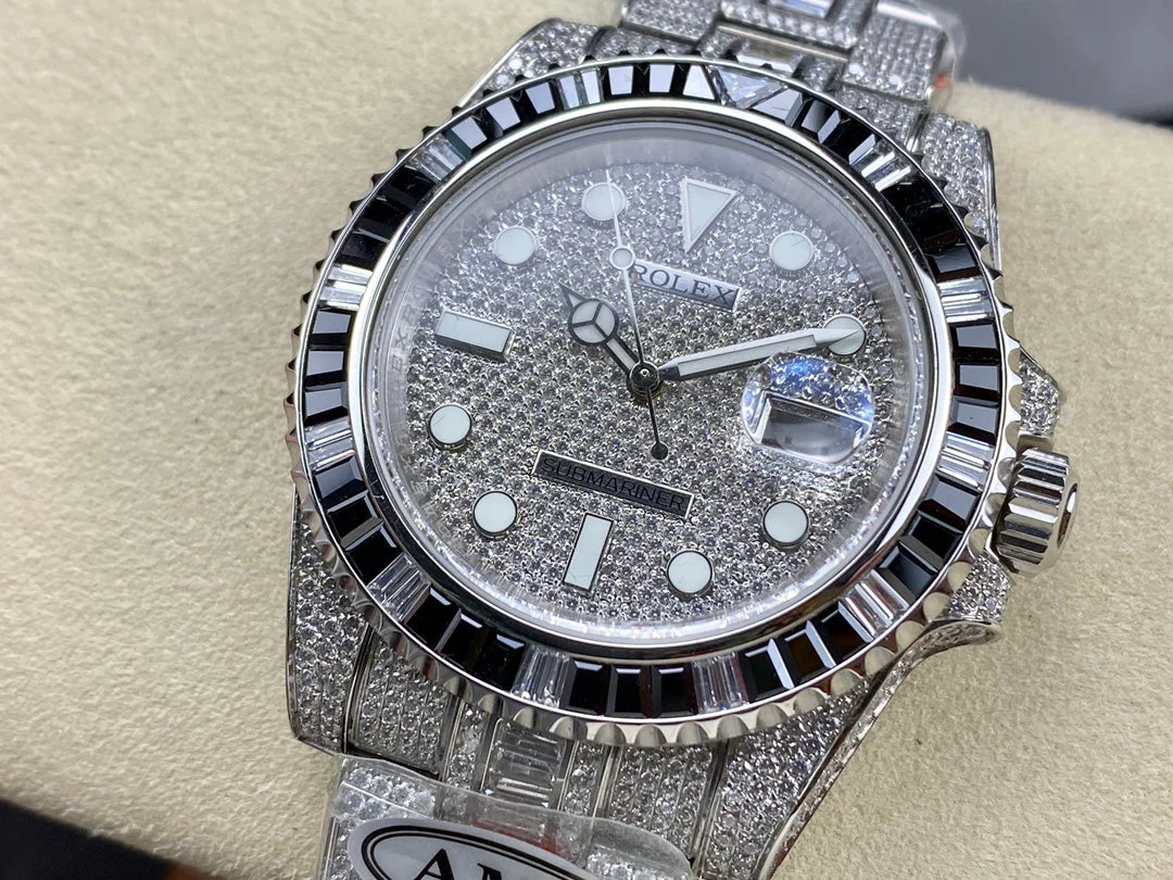 Rolex Submariner Date Black Full Diamond
