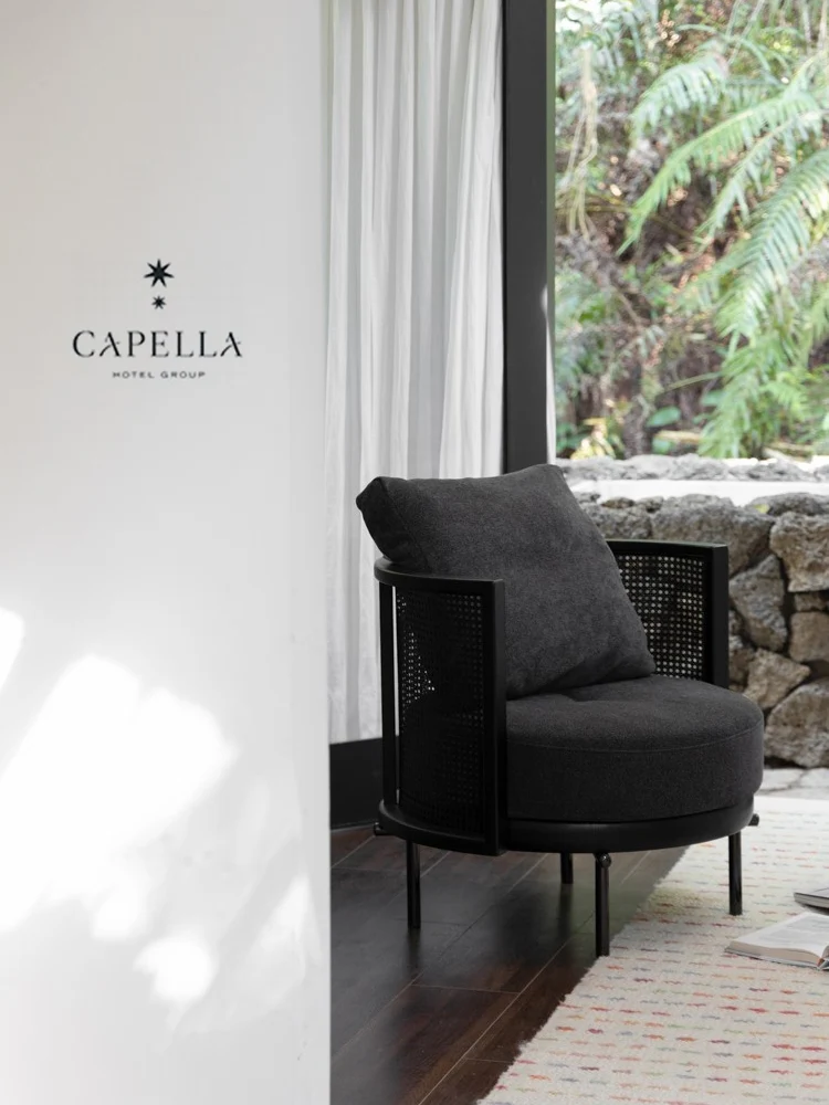CH077 - Loungechair: British, Wooden, Armchair, Single Seater