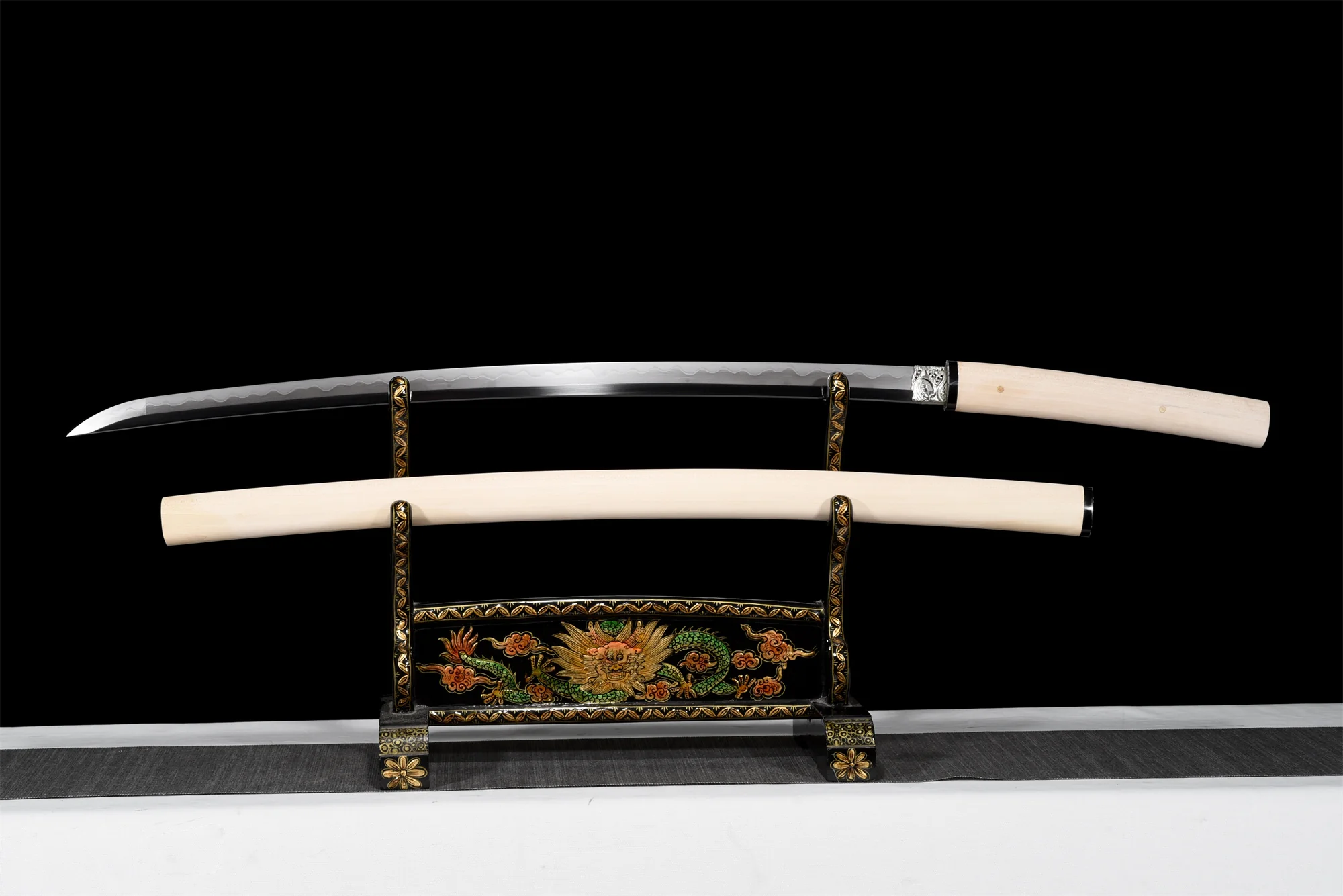 T10 Shirasaya Katana – Real Hamon, Natural Saya, Full Tang