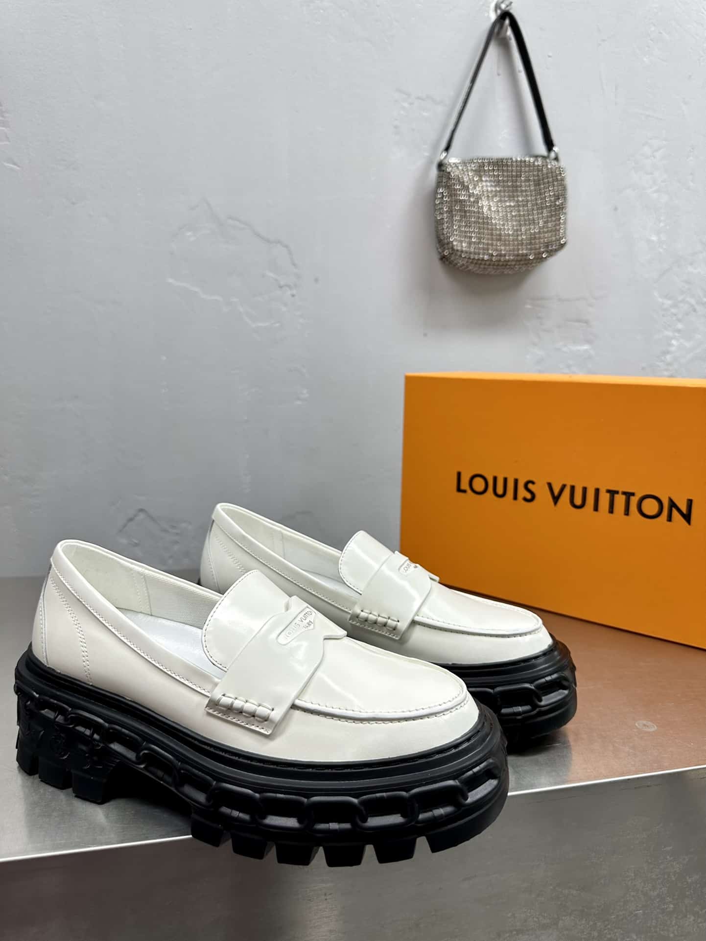 Louis Vuitton Lv Record Loafer White