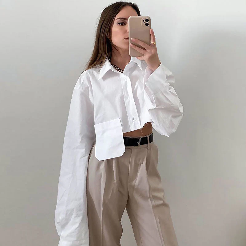 Oversized Pointed Collar Cropped ShirtClistos