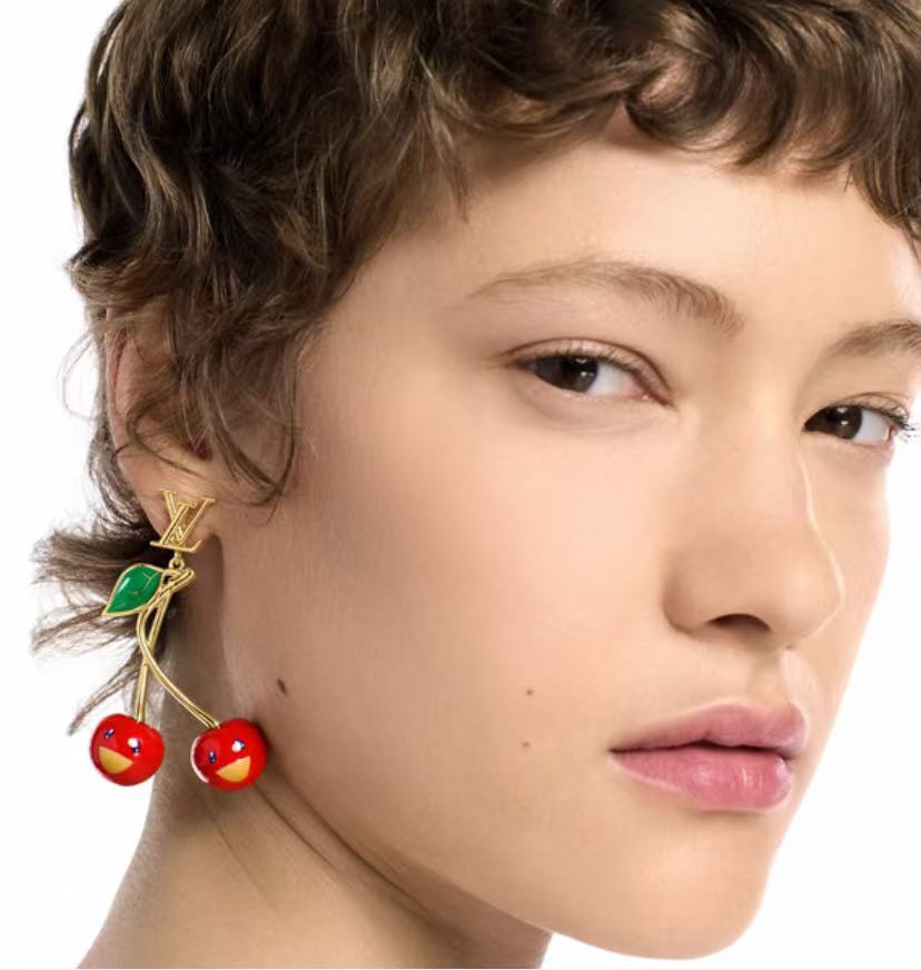 Louis Vuitton unique earrings - cnluxepick