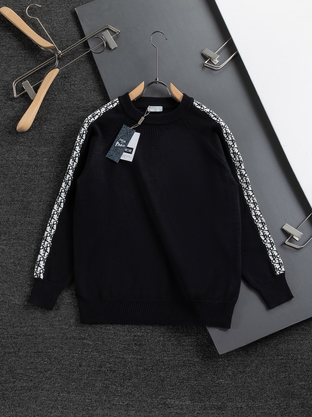 Dior 25SS Fall/Winter Sweater - cnluxepick