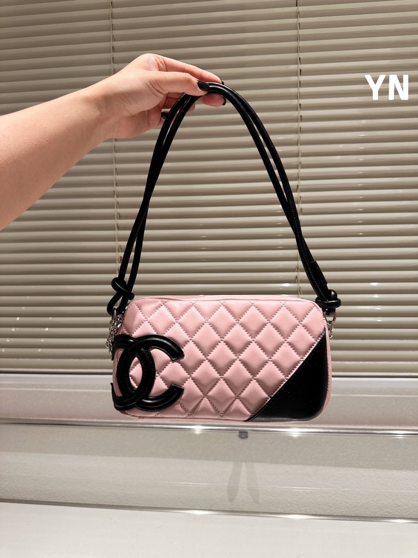 Vintage Chanel Bag - cnluxepick