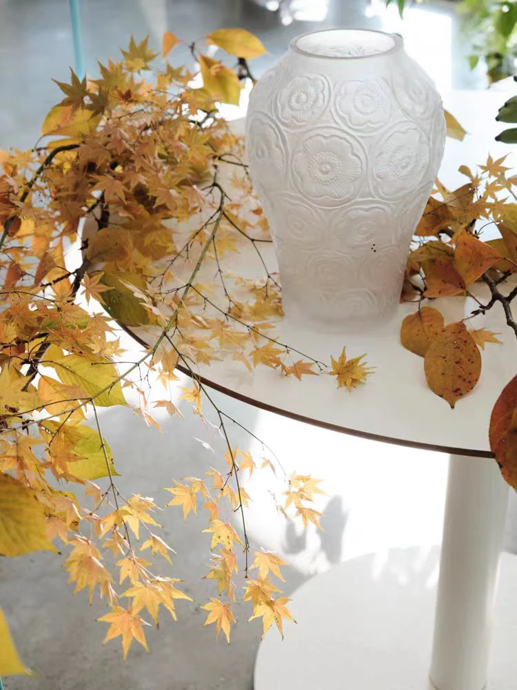 DC185 - Frosted Embossed Crystal Glass! French L@lique 