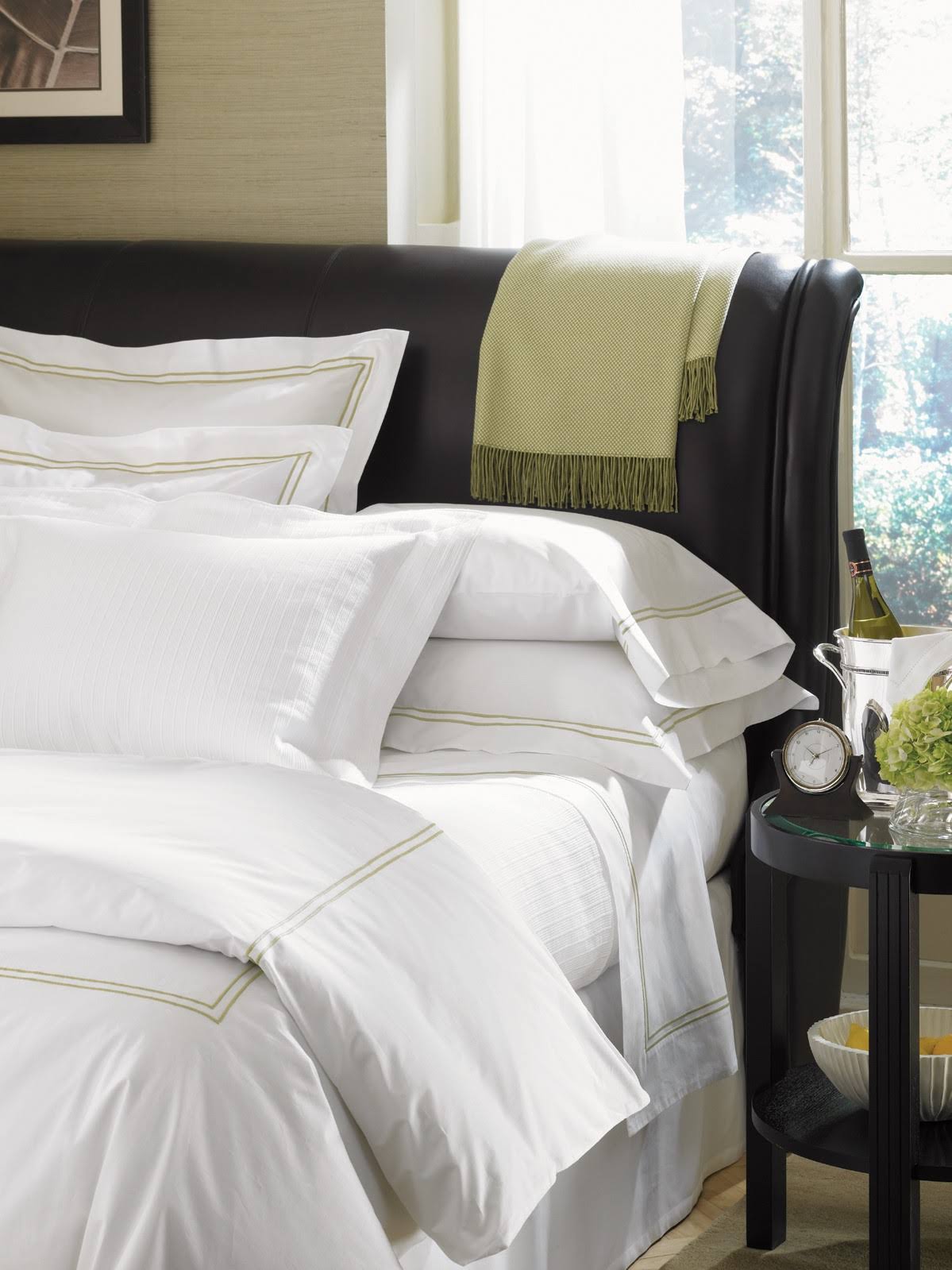 Sferra Grande Hotel Euro Sham - White/White