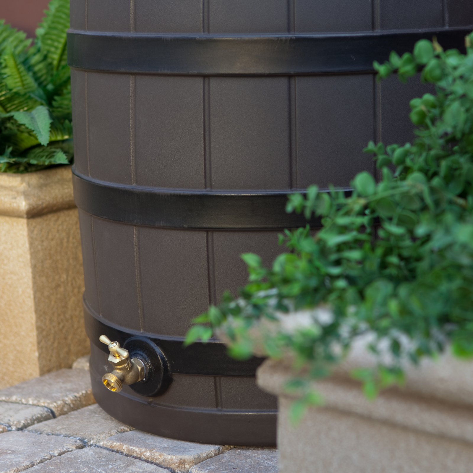 40-Gallon Rain Barrel   Darkened Ribs   Khaki