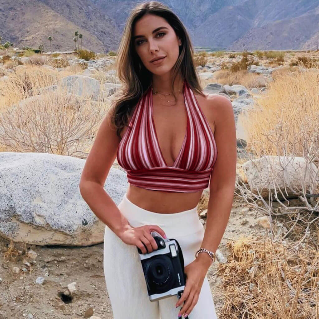 Halter Tie Back Knit Crop TopClistos