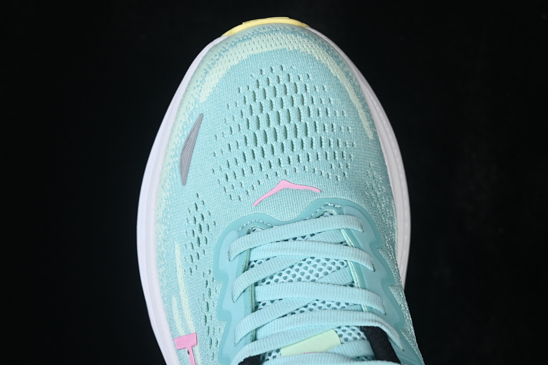 HOKA One One Bondi 9 Running Shoes
