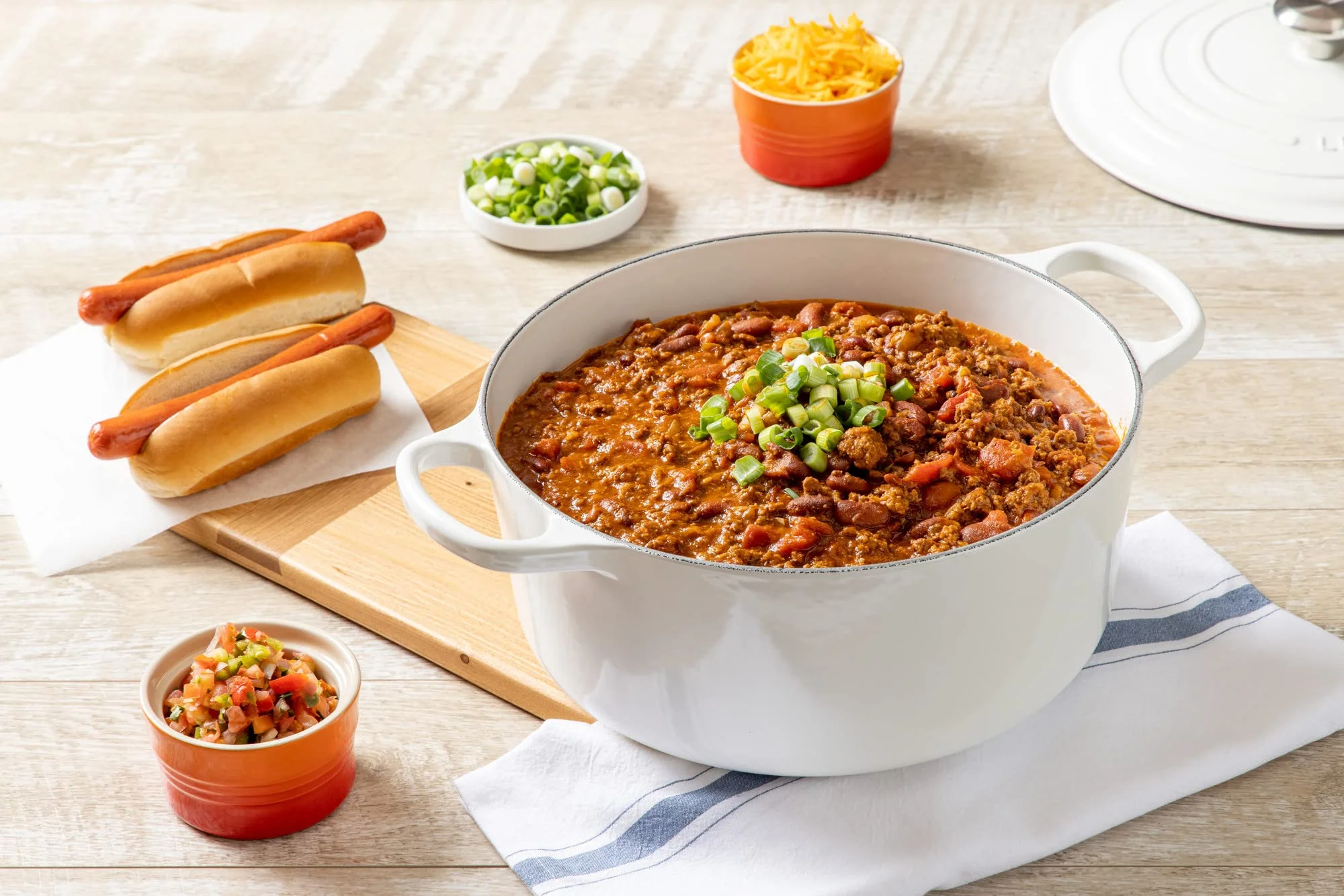 Enameled Cast Iron Signature Round Dutch Oven, 4.5 qt., Artichaut