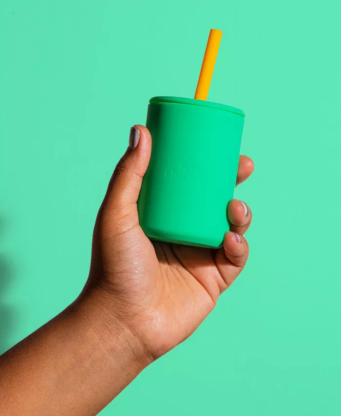 Avanchy Baby Boys and Girls La Petite Mini Silicone Cup