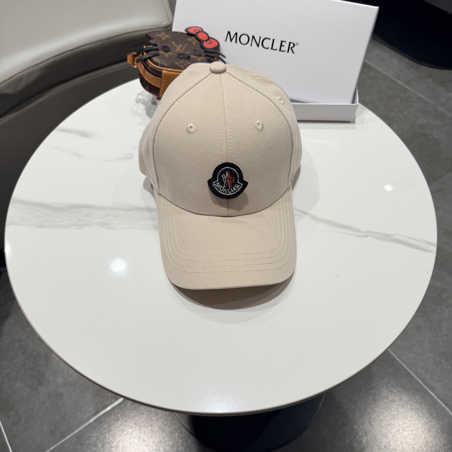 Moncler Classic Cowboy Baseball Cap - cnluxepick