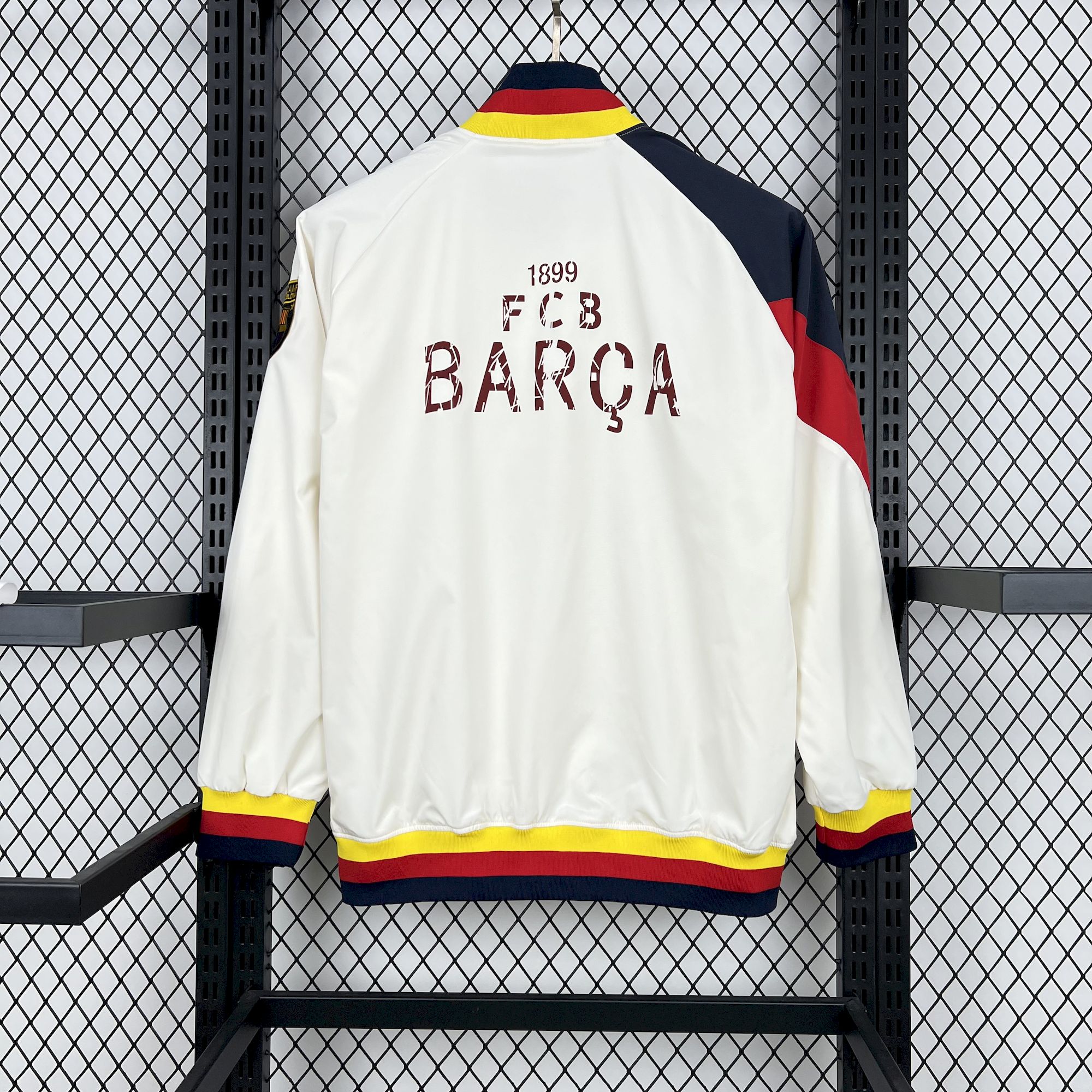 Veste / Survêtement FC Barcelone 1994 1995€65.99