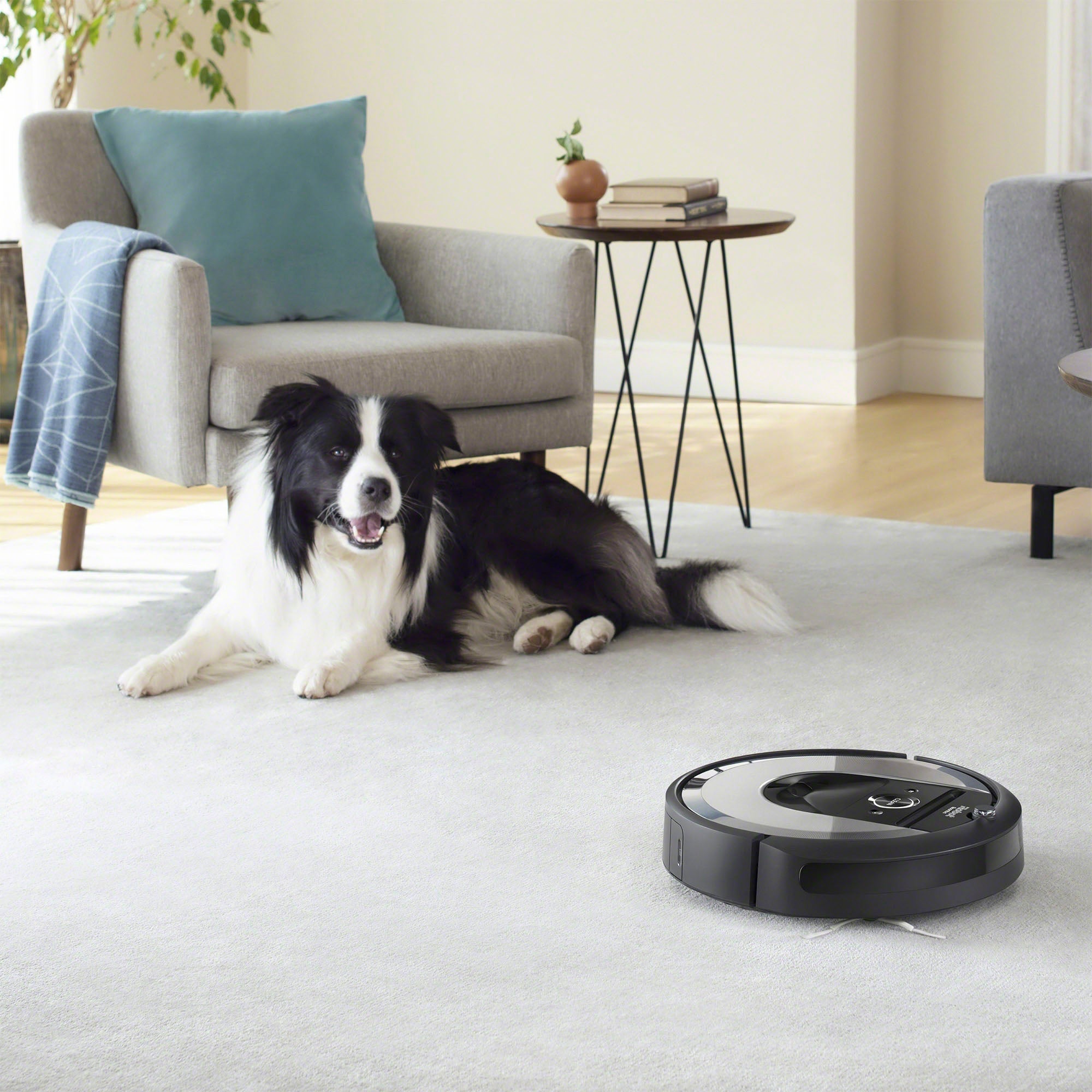 iRobot Roomba i6 (6150) Wi-Fi Connected Robot Vacuum - Light Silver