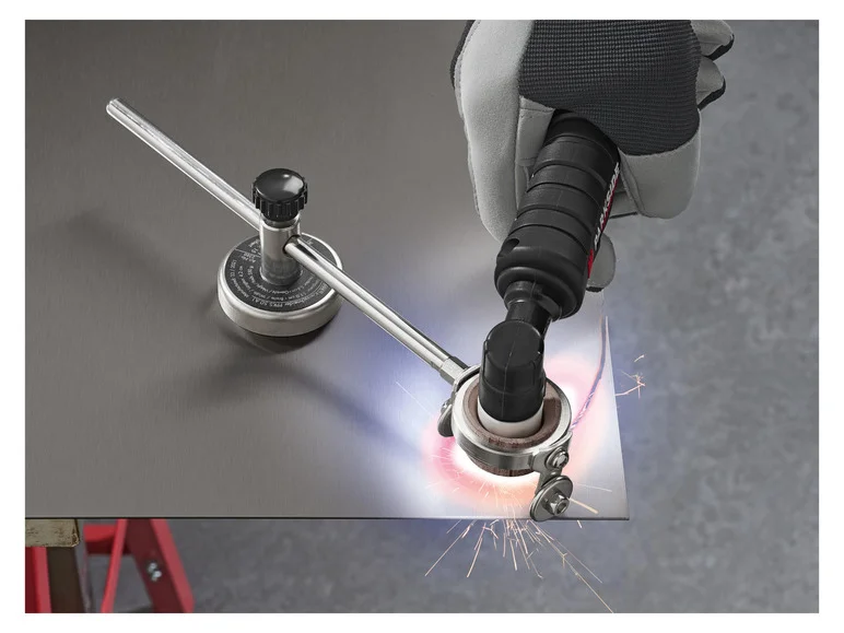 Compas pour découpeur plasma PPKS 50 B1 ou Kit de buses et d'électrodes PDES 60 B1