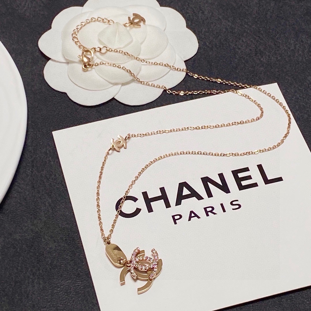 Chanel stainless steel and rose gold thin necklace - cnluxepick