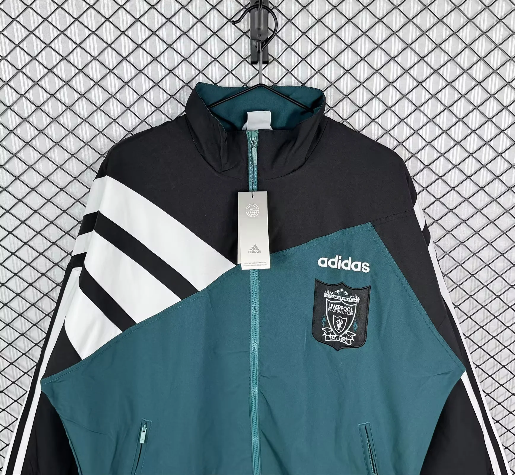 Retro LVP Windbreaker