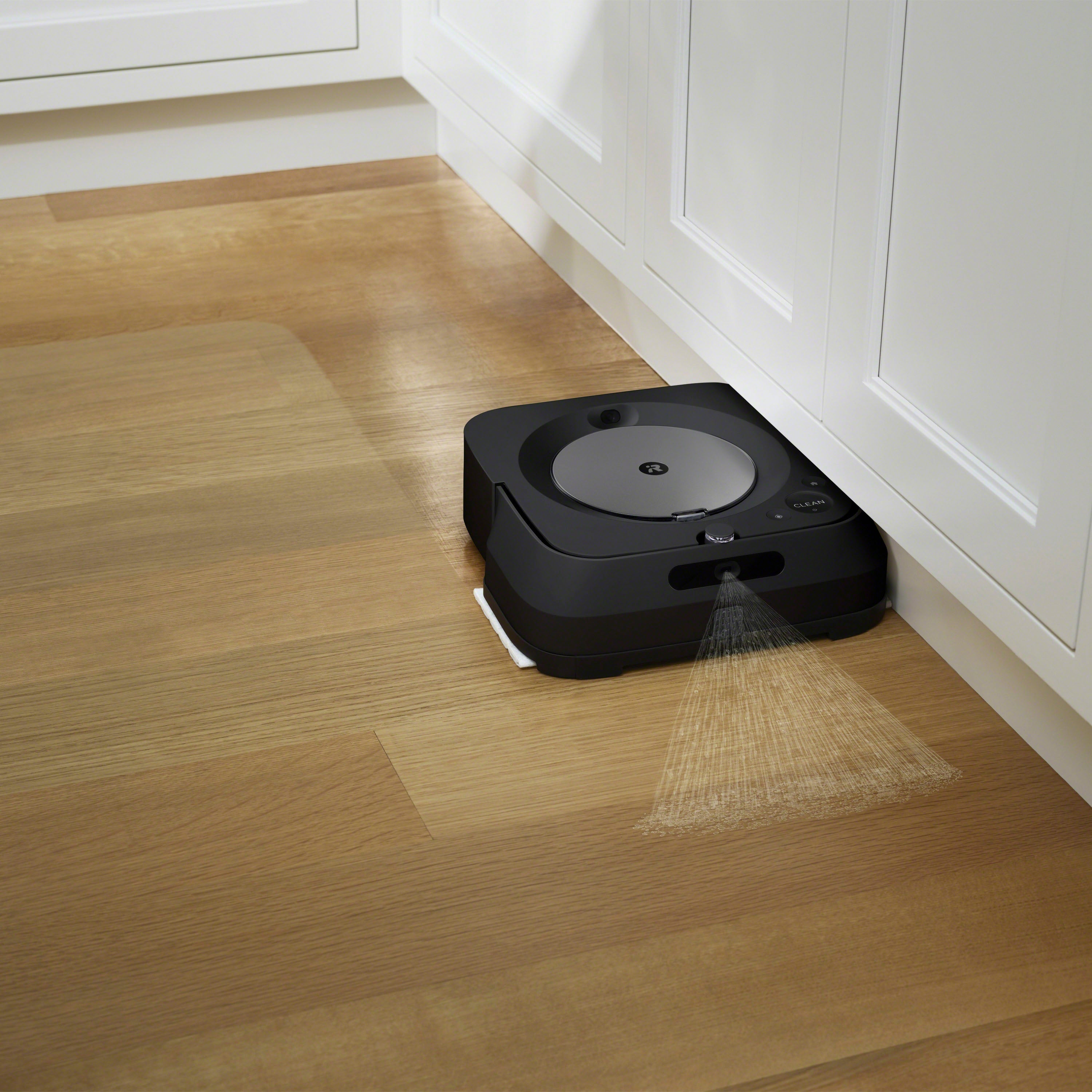 iRobot Roomba i3+ (3550) Robot Vacuum and Braava jet m6 (6113) Robot Mop bundle - Black