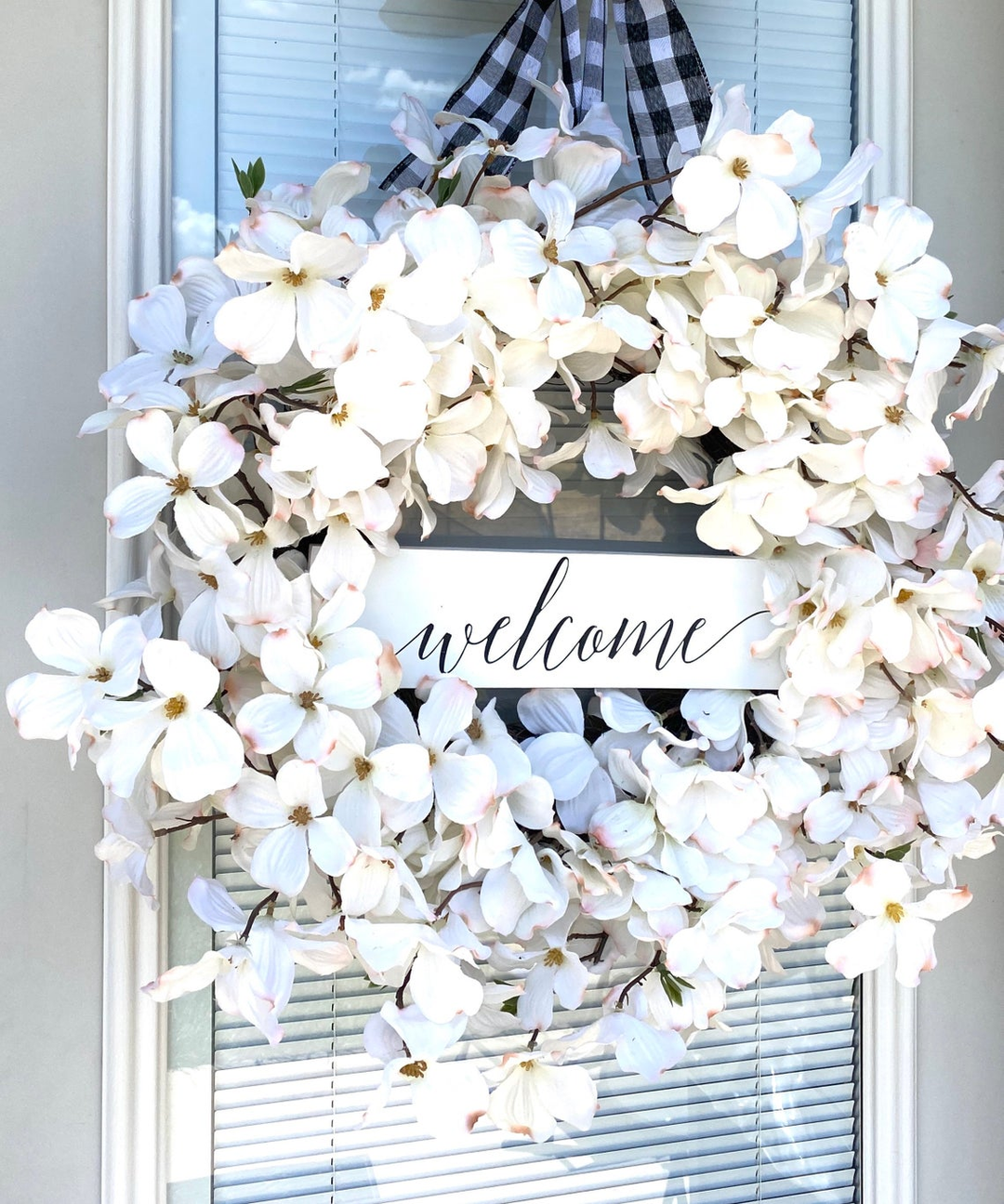 [Early Spring Sale] Buffalo Plaid & White Dogwood Fresh Wreath