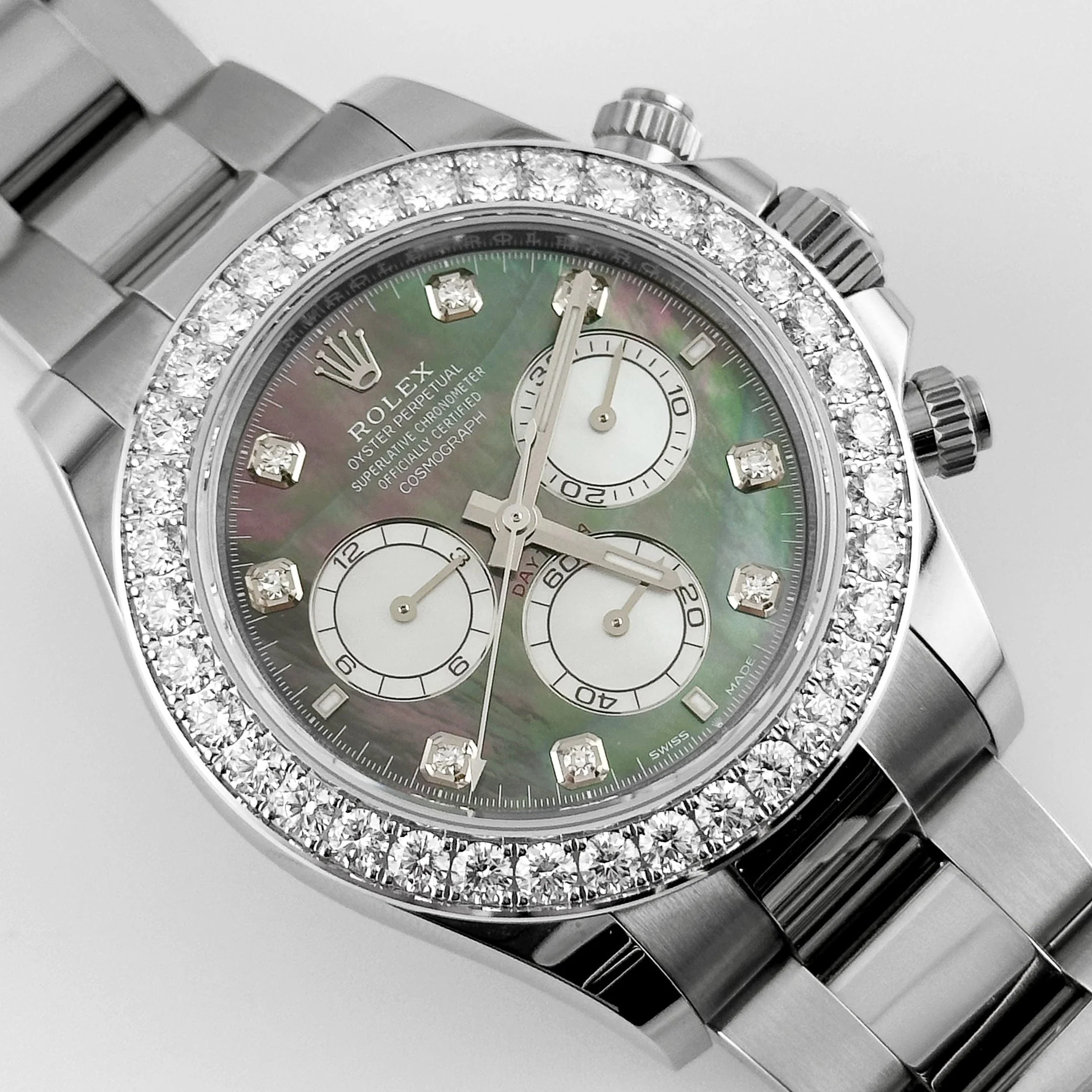 Rolex Daytona 126579RBR White Gold Mother of Pearl Diamond Dial Diamond Bezel