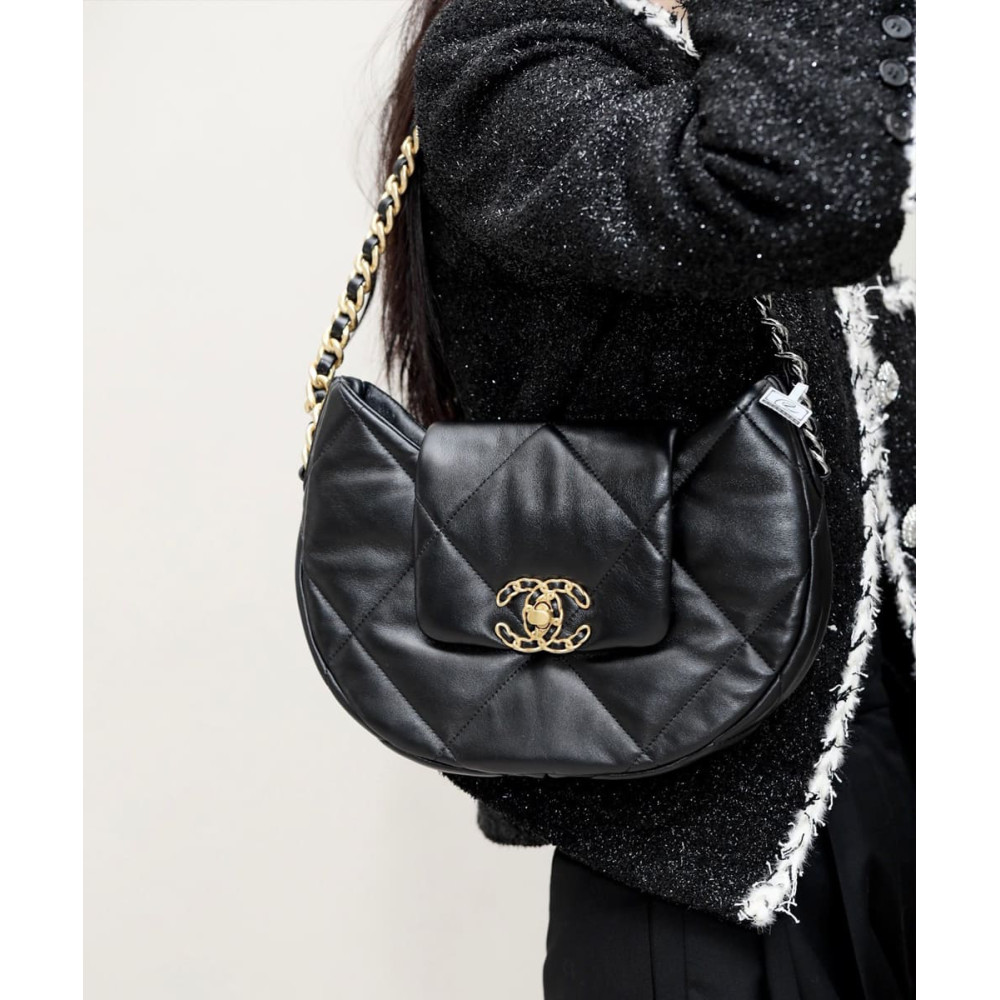 Chanel 19 Hobo Bag Black Quilted Lambskin 24cm