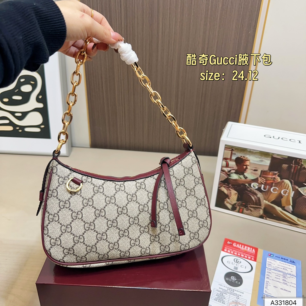 Gucci Emblem Crescent Armpit Bag - cnluxepick